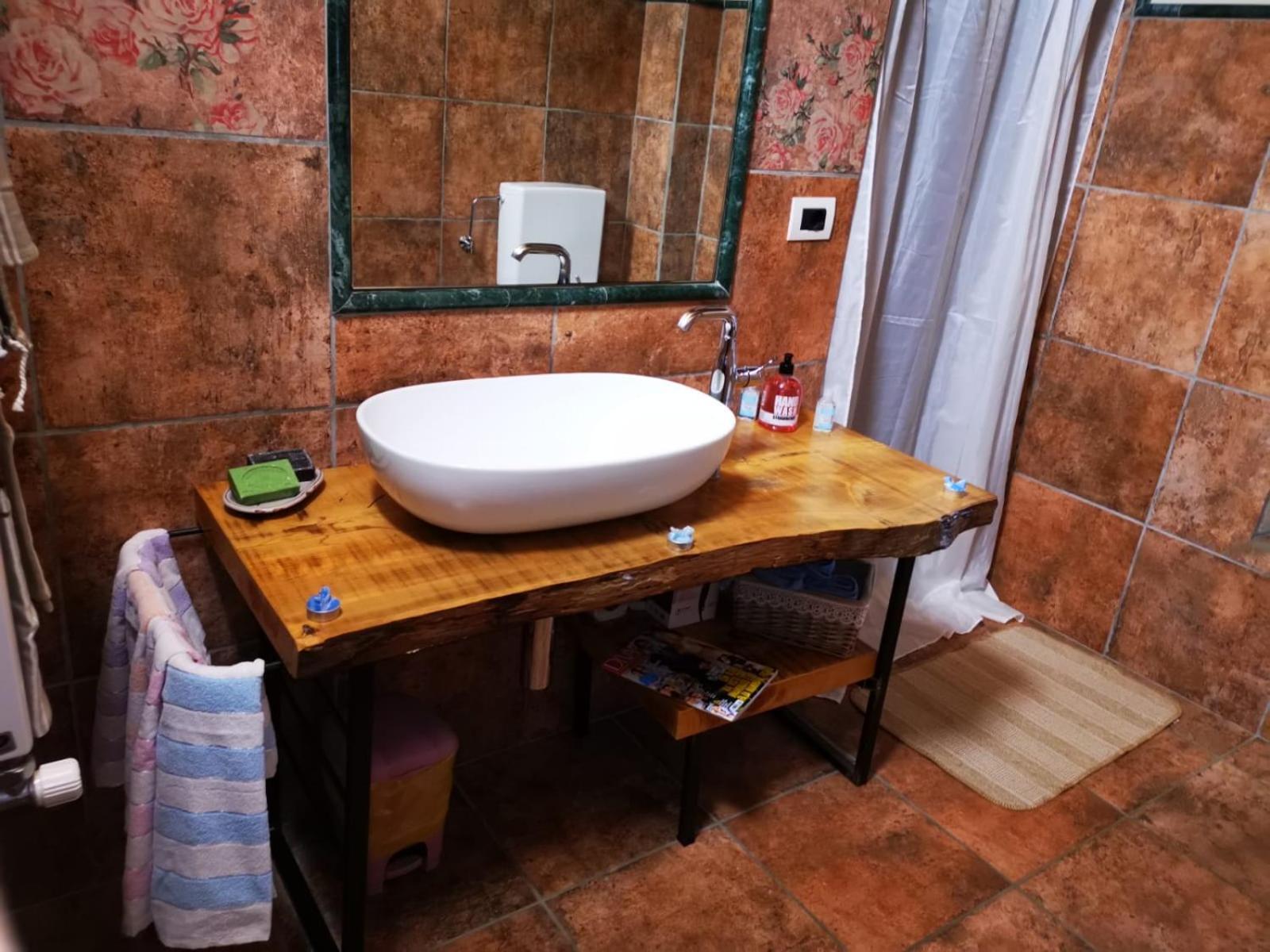 Agriturismo Magnarosa Villa Barge Bilik gambar