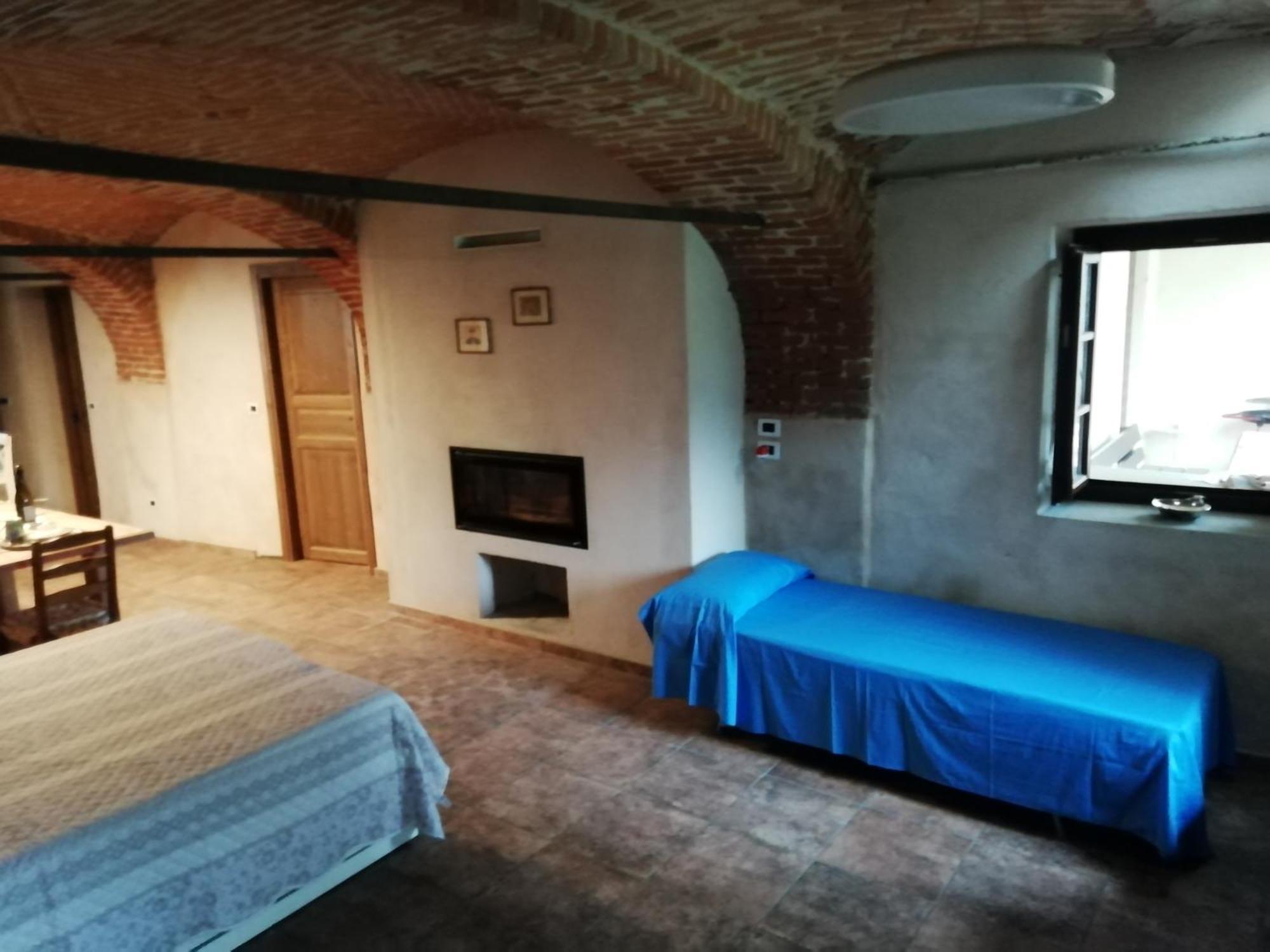 Agriturismo Magnarosa Villa Barge Bilik gambar